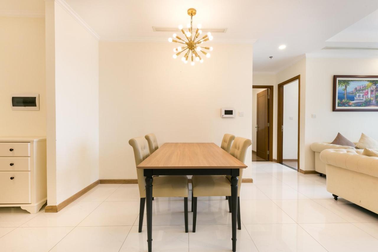 Elvita Landmark Luxury Apartment